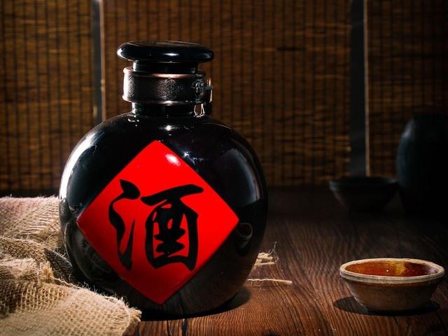<font color='#ffffff'>酱酒文化</font>